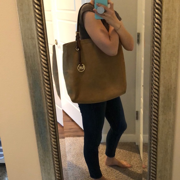 Michael Kors bag - Picture 2 of 7